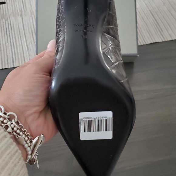 Tom Ford Brown Croc Embossed Pump (new!) - Picture 4 of 4